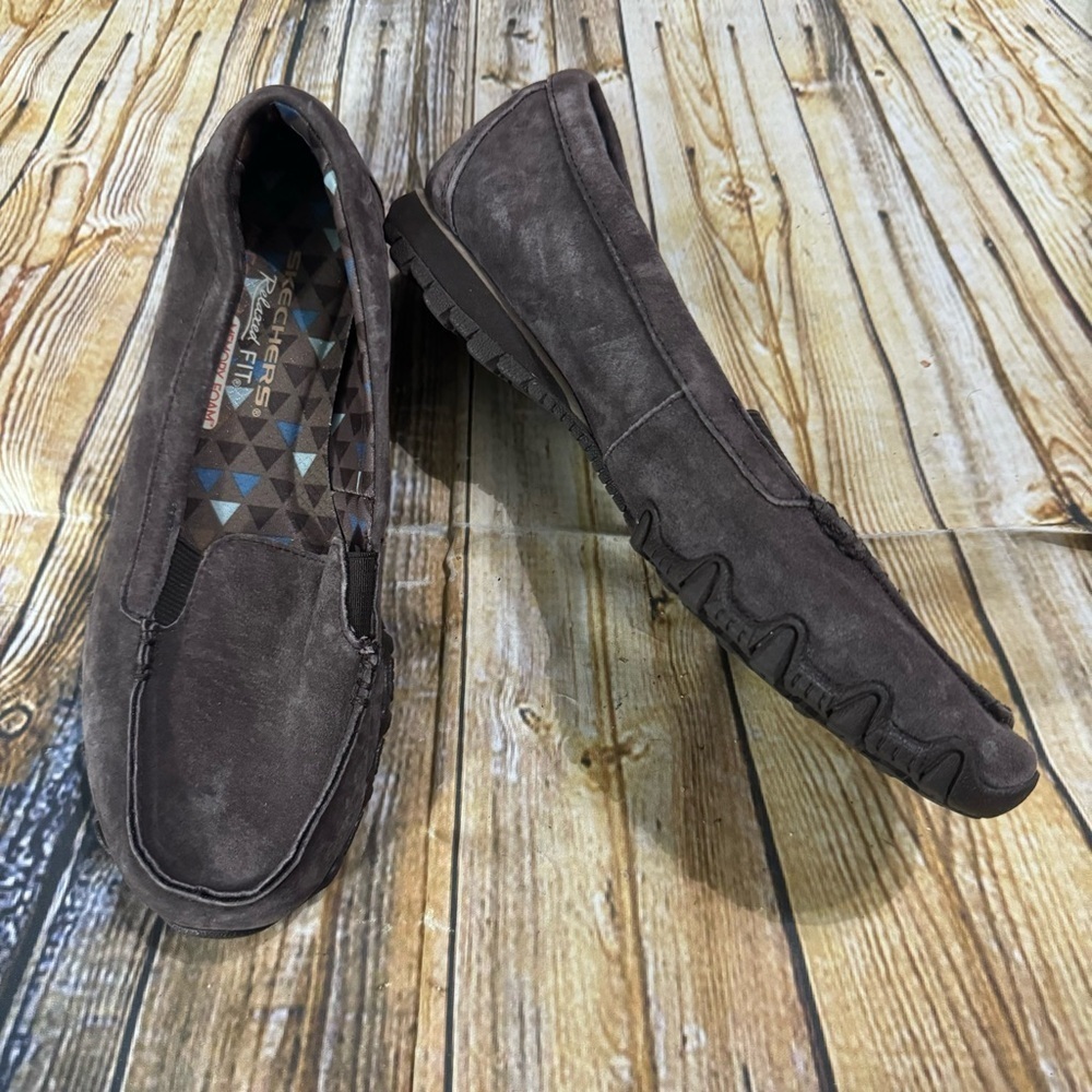 Skechers Relaxed Fit Air-Cooled Memory Foam Brown Suede Loafers Womans Size 7.5